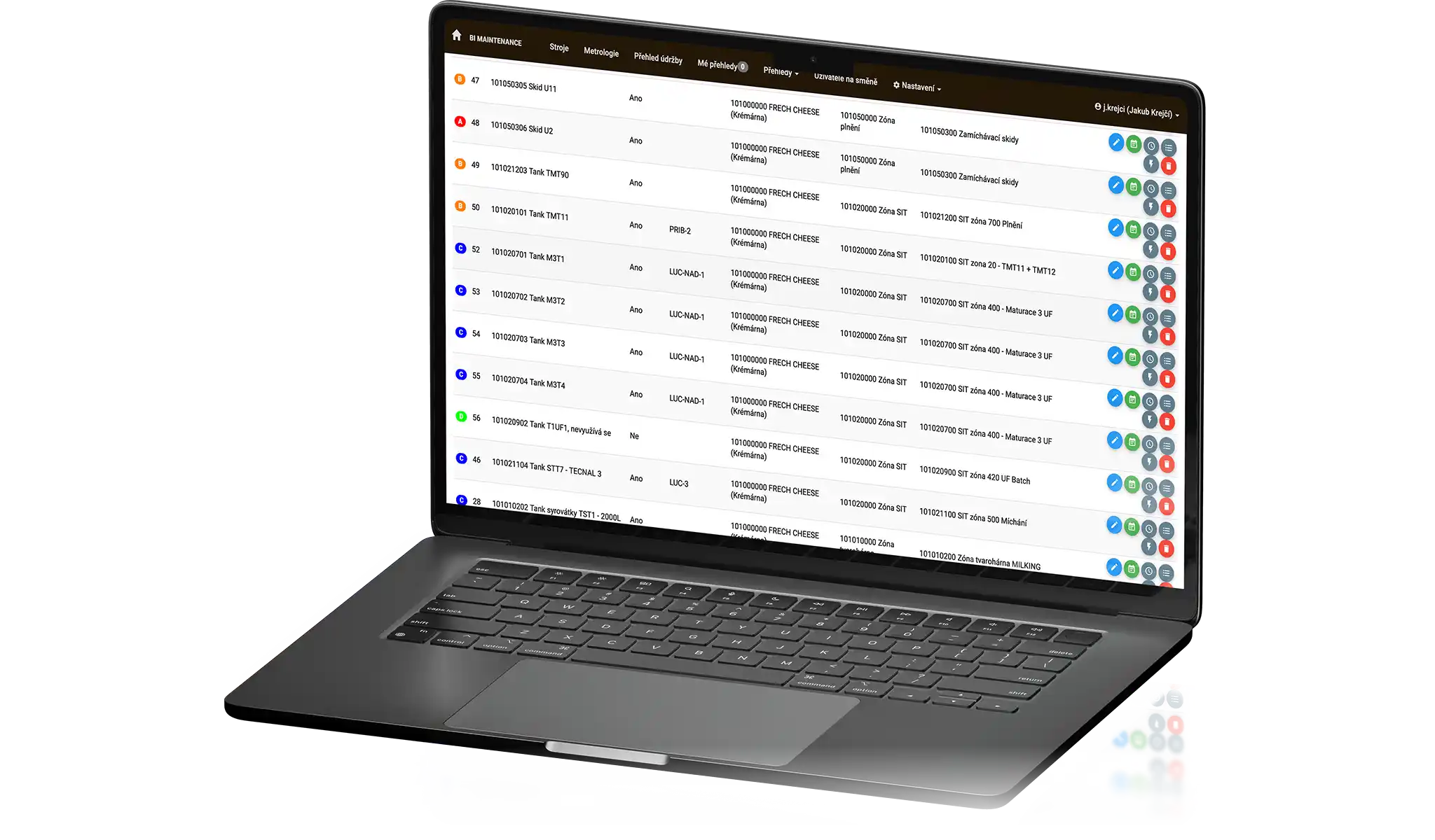 Dashboard BI Maintenance na laptopu zobrazující seznam strojů a jejich technické údaje