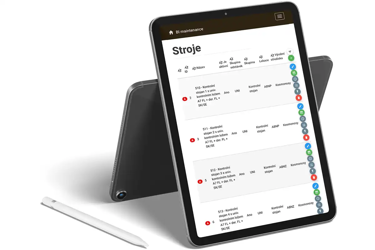 Tablet zobrazující seznam strojů s jejich technickými parametry v systému BI Maintenance